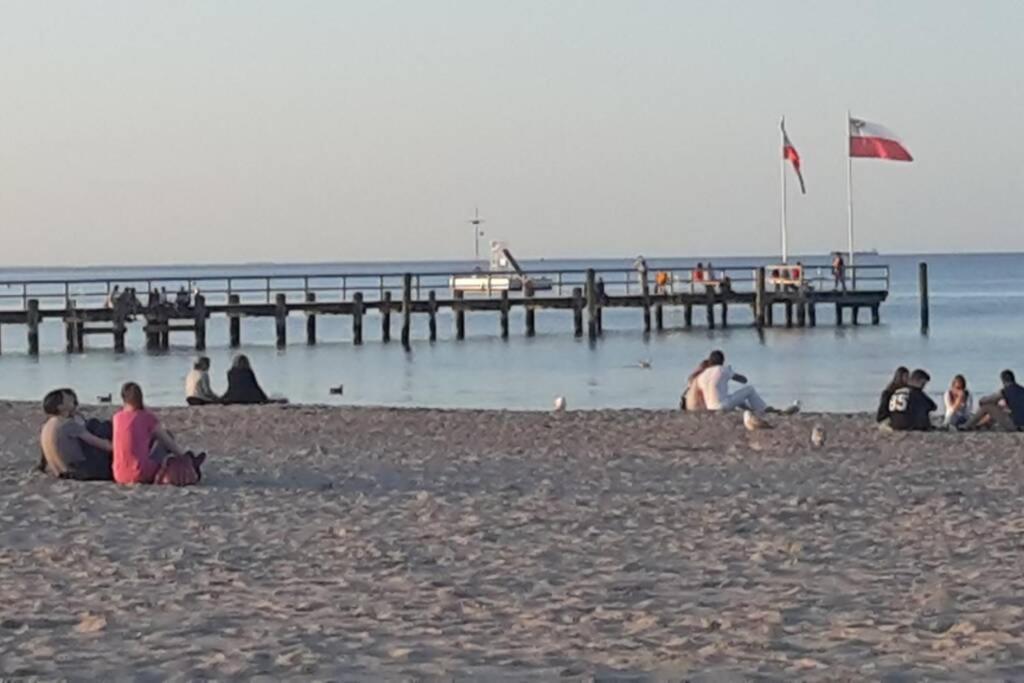 Traveloge Mit Schwimmbad Und Sauna Lubecca Esterno foto